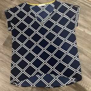 NWOT Dahlya Blouse- Small